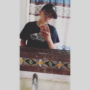 Meet your Posher, Rafael salvador